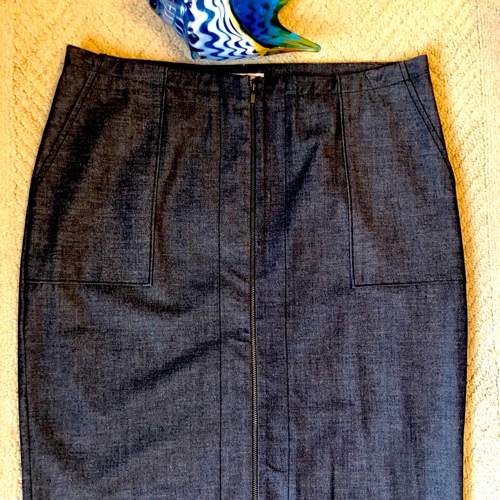 Halogen, women’s size 16, grey pencil skirt